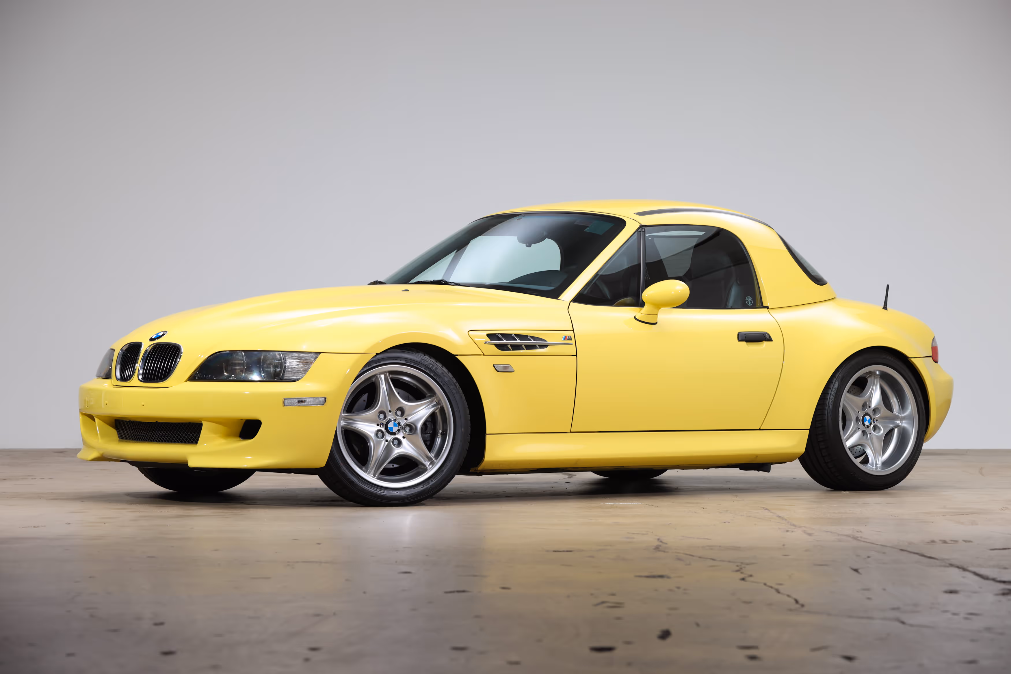 2000 BMW Z3 M Roadster - Image 2