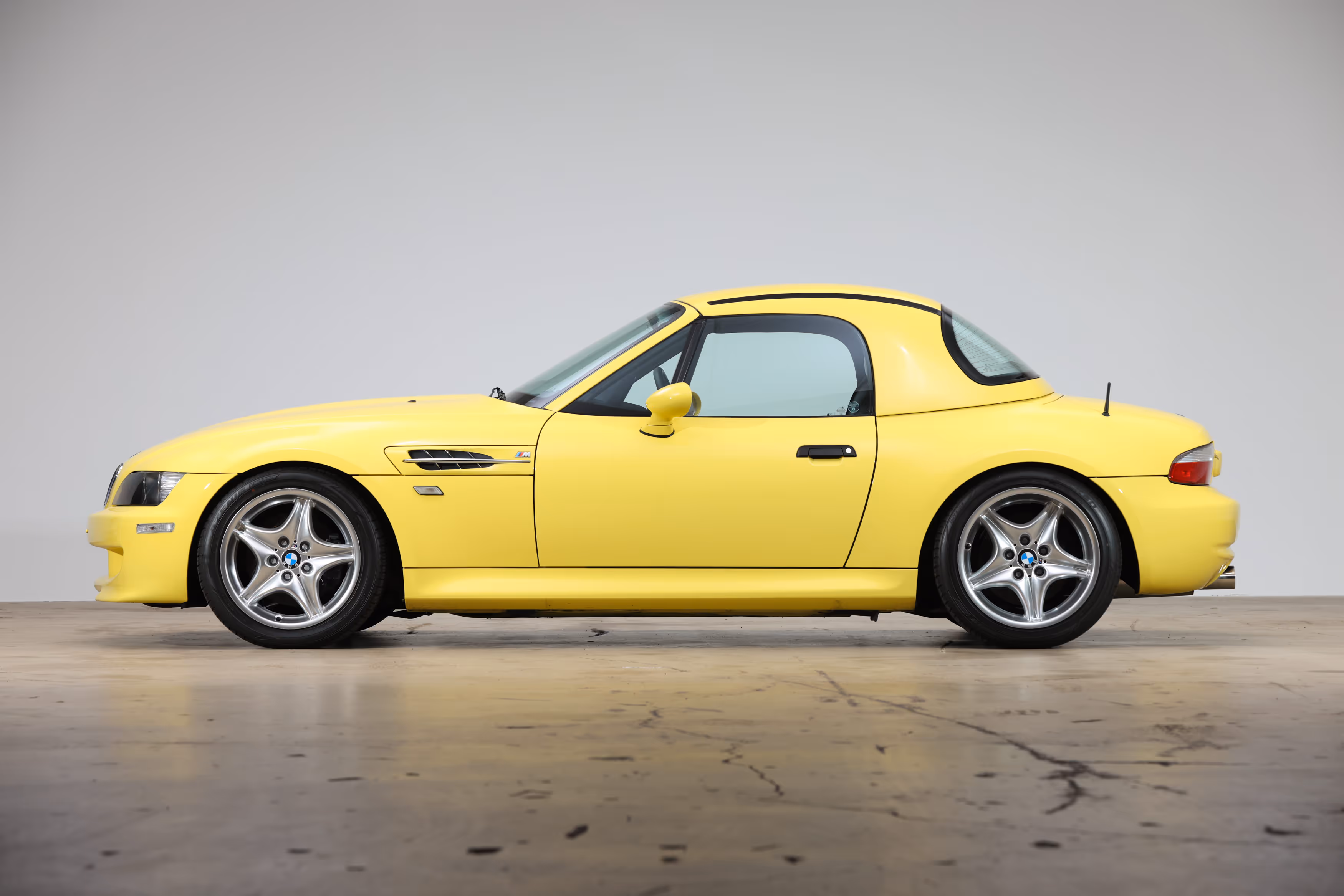 2000 BMW Z3 M Roadster - Image 8