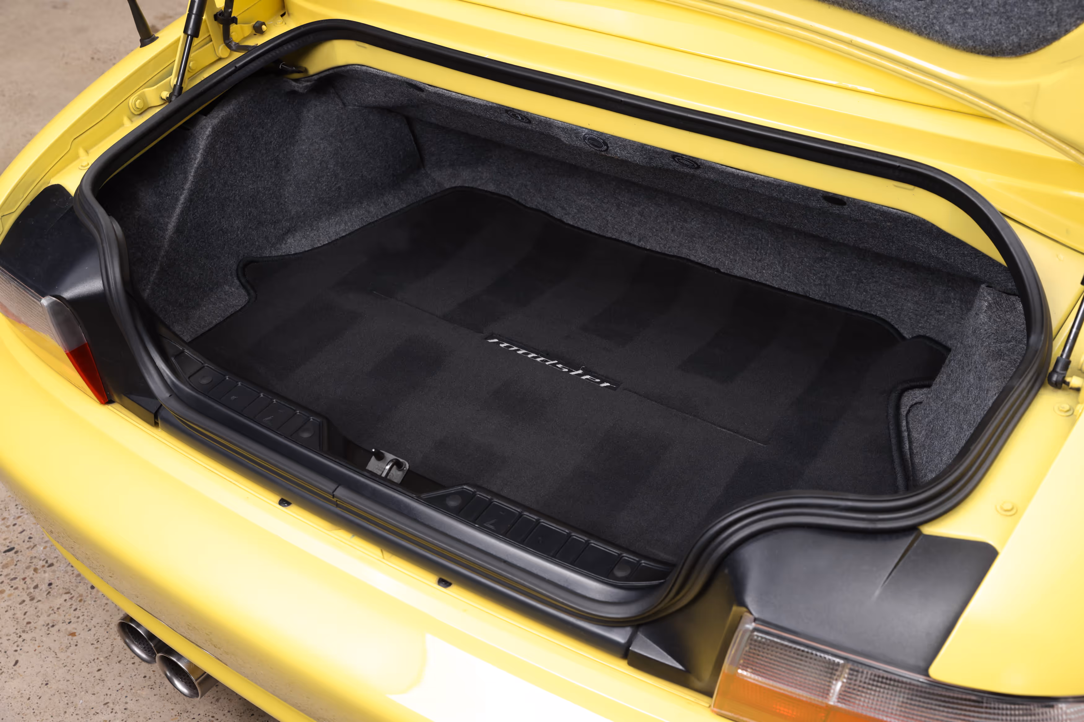 2000 BMW Z3 M Roadster - Image 96