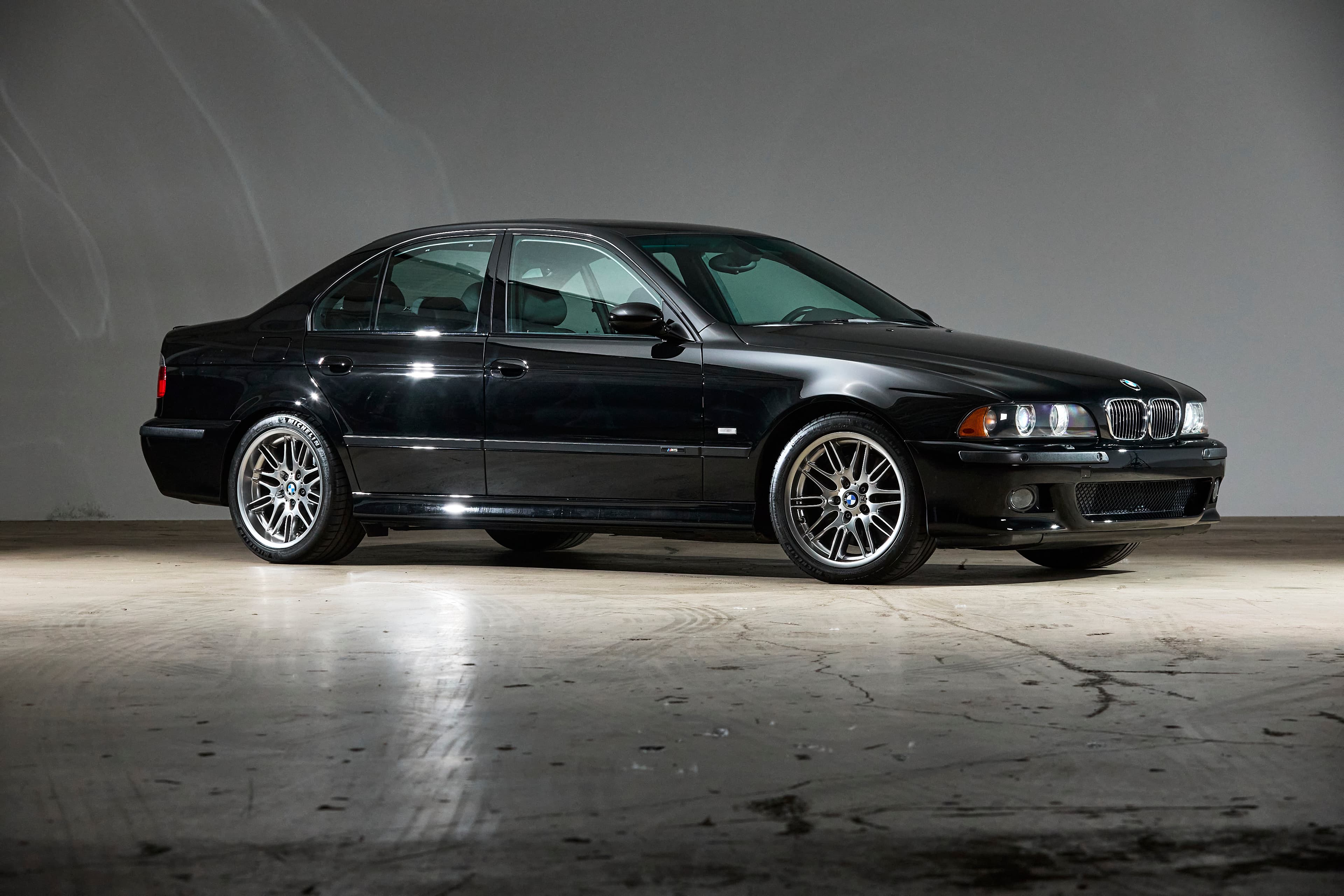 2003 BMW E39 M5