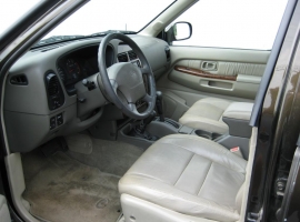 1998 Infiniti QX4 Automatic SUV