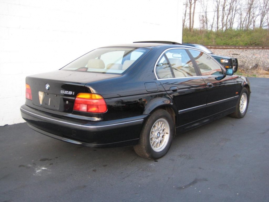 1998 Bmw 528i Automatic Sedan