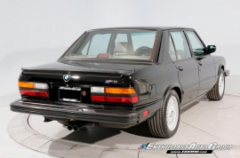 1988 BMW M5 Manual Sedan