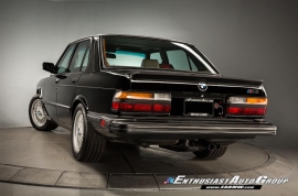 1988 BMW M5 Manual Sedan