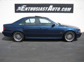 1999 BMW 540i Manual Sedan