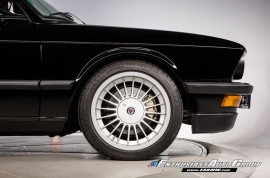 The Pinnacle of E28 M5\'s