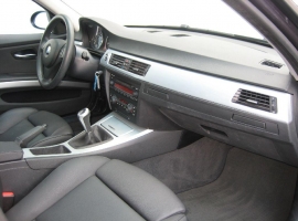 2006 BMW 325i Manual Sedan