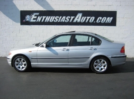 2002 BMW 325i Automatic Sedan