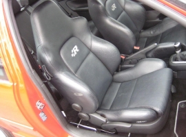2004 Volkswagen R32 Manual AWD Hatchback