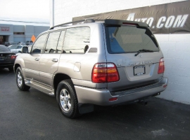 2001 Toyota Land Cruiser Automatic 4WD SUV