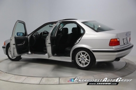 1998 BMW 328i Manual Sedan