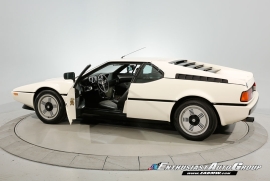 Modellino BMW M1 arancione 1:36 » Garage Retrò Ricambi