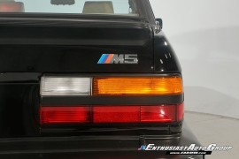 1988 BMW M5 Manual Sedan