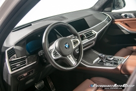 2022 BMW X7 M50i SAV