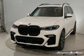 2022 BMW X7 M50i SAV