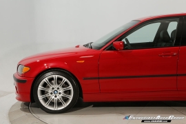 2004 BMW 330i ZHP 6-Speed Sedan