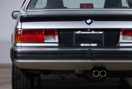 1987 BMW E24 - Lachssilver Silver M6