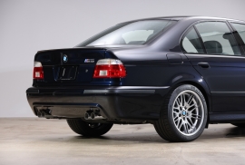 2003 BMW E39 M5 - Carbon Black