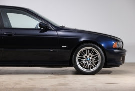 2003 BMW E39 M5 - Carbon Black