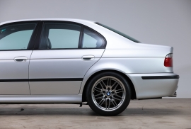 2002 BMW E39 M5 - Titanium Silver 